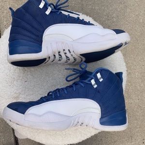 Jordan 12 indigo